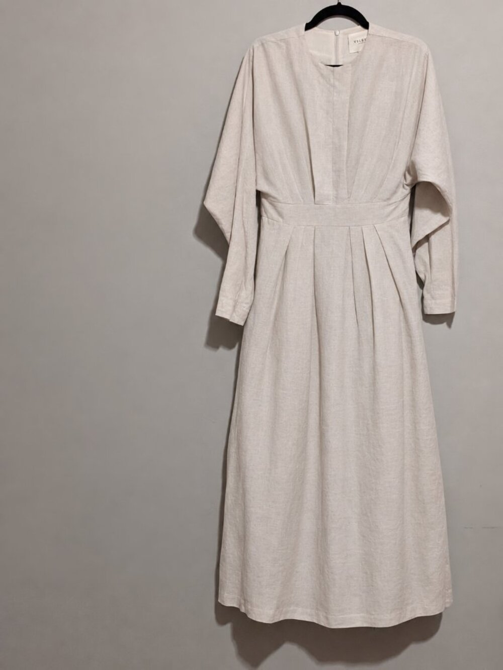 Veiled Nasira Linen Pleat Waist Maxi Dress Off White M Regular Modest